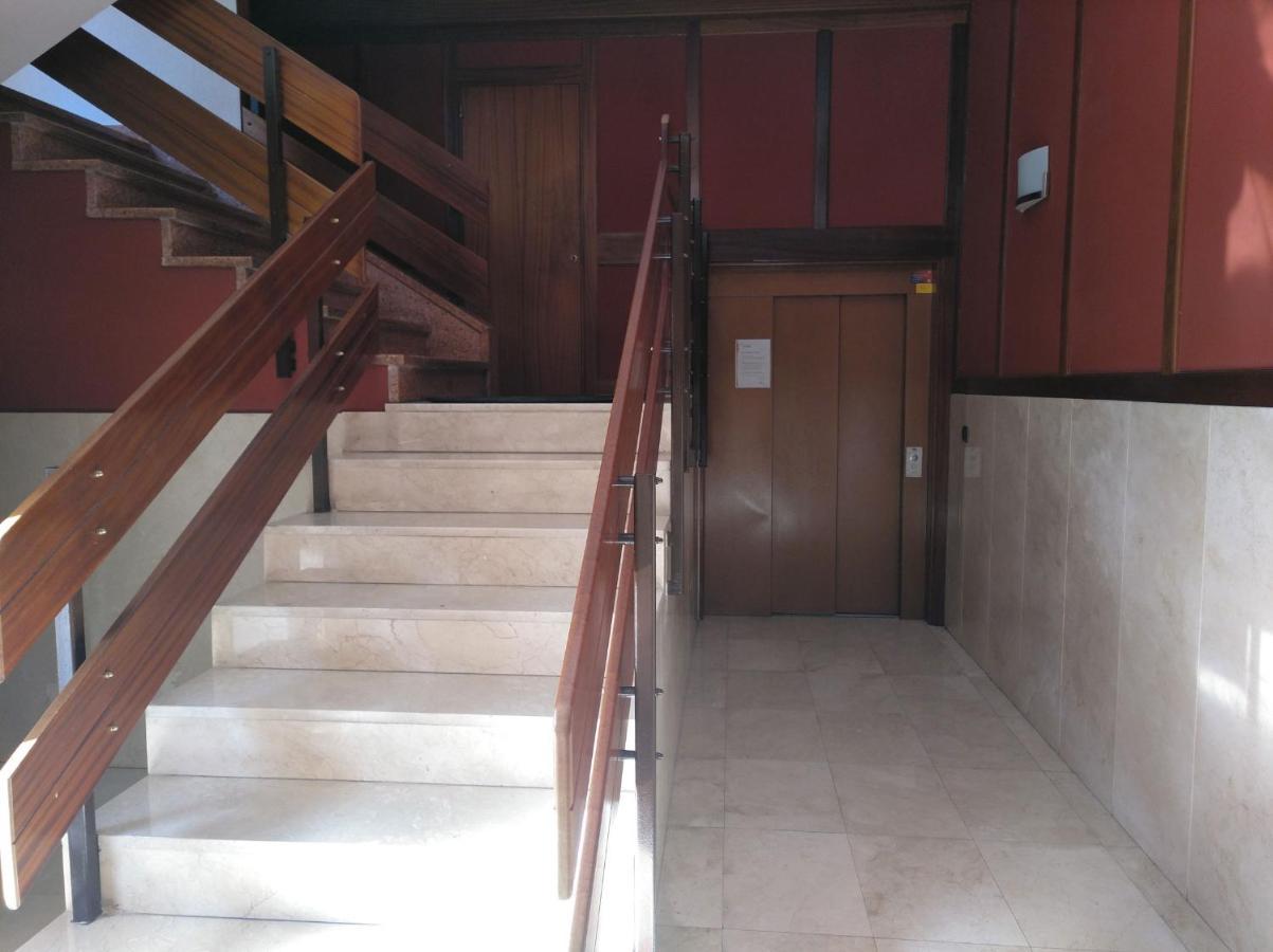 Andramari Tourist Home Parking& Wifi Аморебьета-Эчано Экстерьер фото