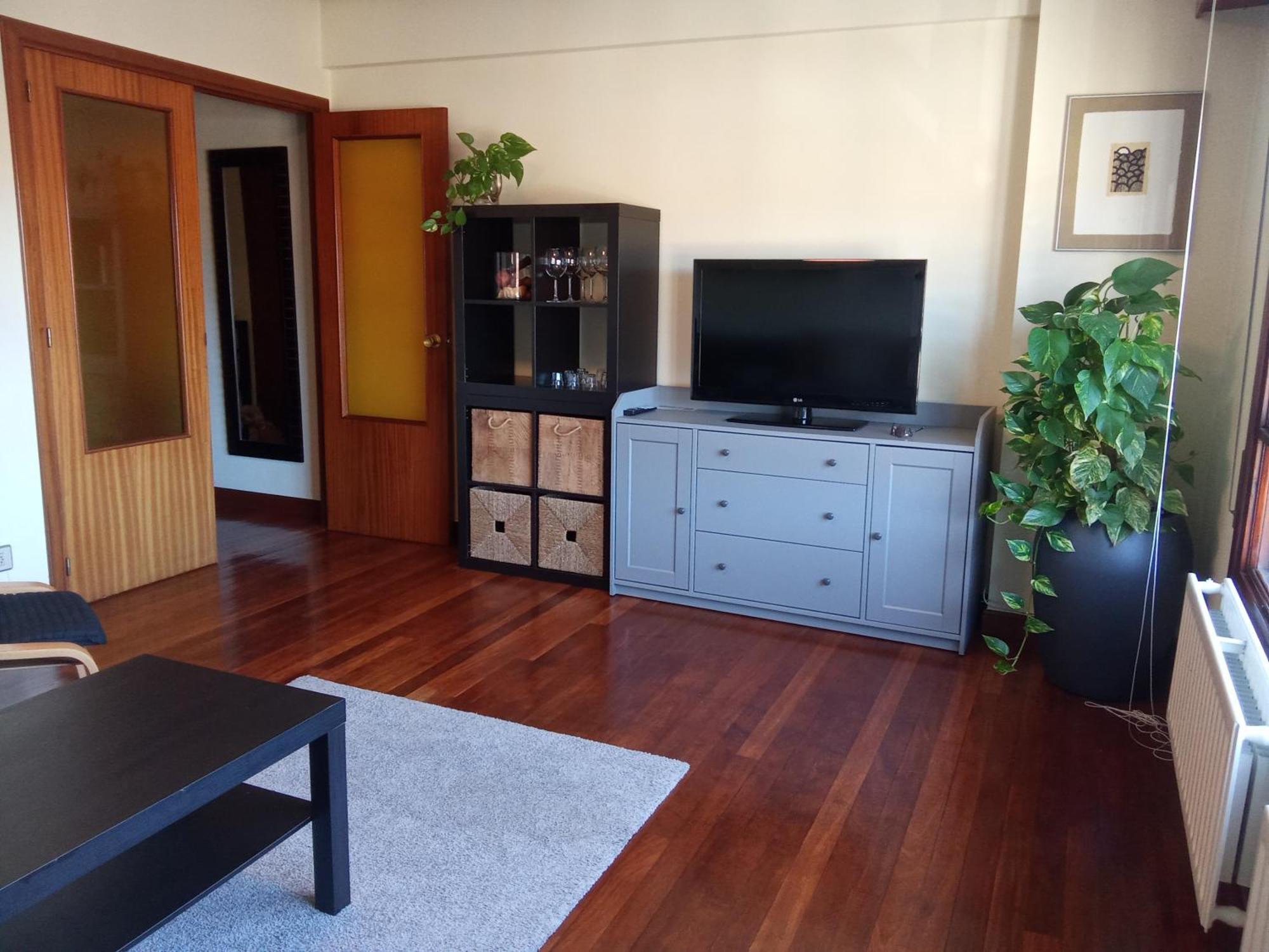 Andramari Tourist Home Parking& Wifi Аморебьета-Эчано Экстерьер фото